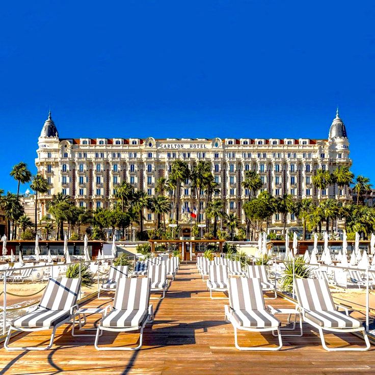 The Carlton Cannes, a Reagent hotel, is a luxurious hotel that gives you a memorable view of the Mediterranean Sea.