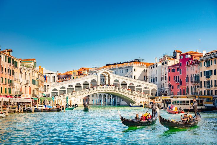 Venice offers various retail gems of Italy for a very special shopping experience