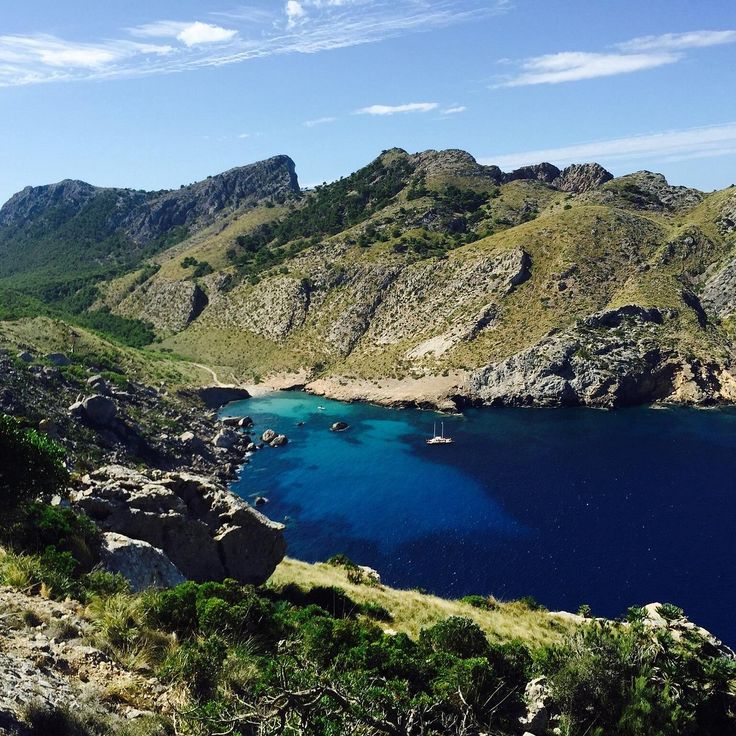  The Sierra de Tramuntana mountain range is a UNESCO World Heritage Site that showcases the beauty of Mallorca. 